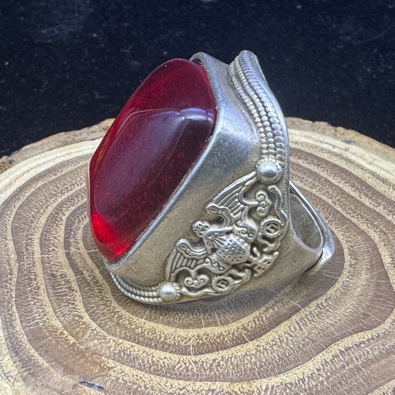 Retro Antiqued Tibetan Silver  - Vintage Collectible Jewelry recension och pris